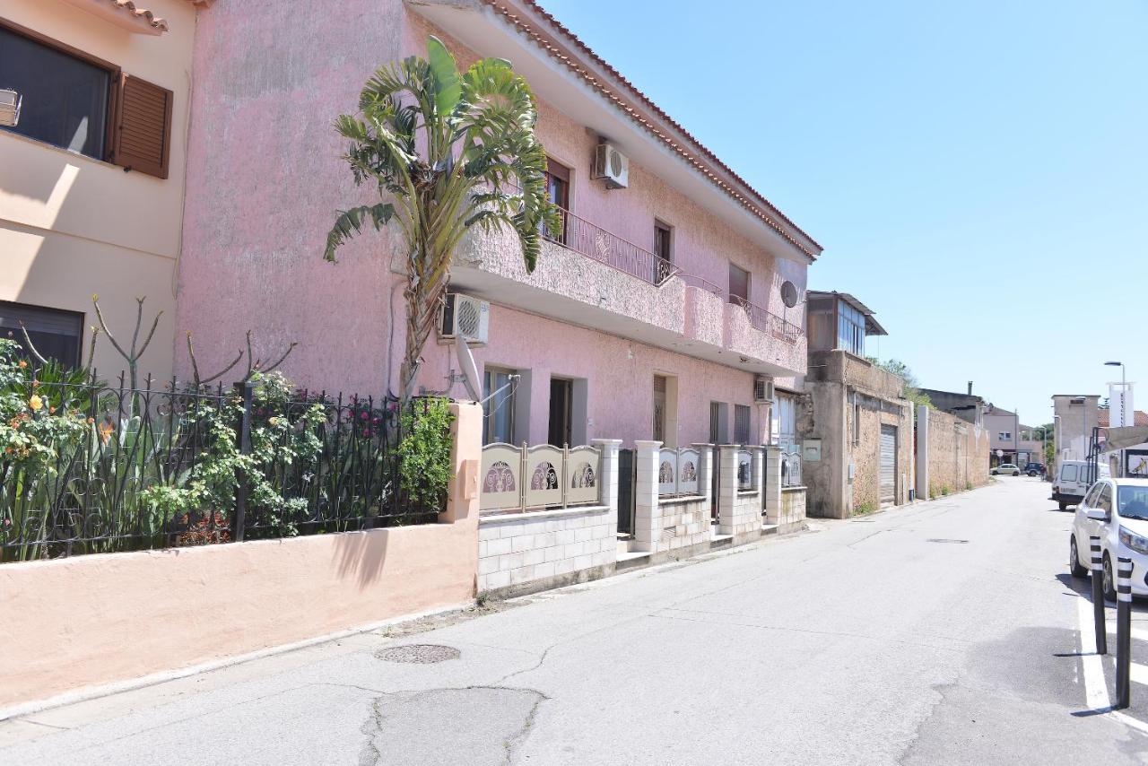 Izzhome Lagoon Pula Exterior foto